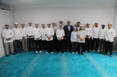 Başkan Altay geleceğin hafızlarıyla bir araya geldi