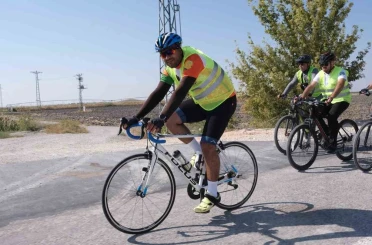 Başkan Altay tarihi mekanlardaki turlara katılan bisiklet severlere teşekkür etti 