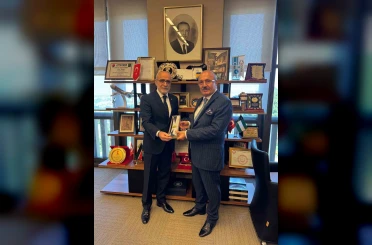 Başkan Arslan, Cumhurbaşkanı Başdanışmanı Topçu’yu festivale davet etti 