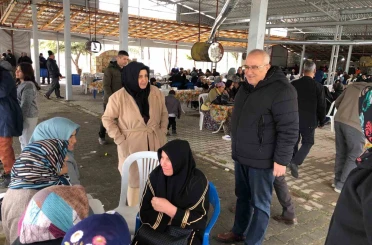 Başkan Arslan umreden dönen hemşehrilerini karşıladı 