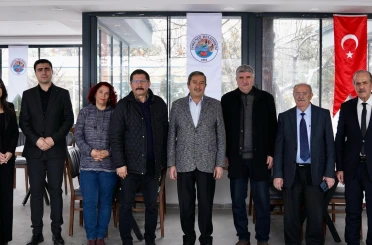 Başkan Bozkurt gazetecilerle bir araya geldi 
