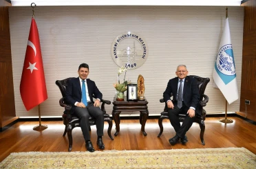 Başkan Büyükkılıç, Bakan Yardımcısı Poyraz ve Genel Müdür Eyigün’ü konuk etti 