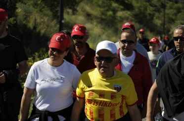 Başkan Büyükkılıç, doğa yürüyüşünde sporseverlerle bir araya geldi 