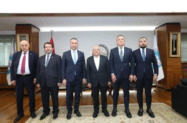 Başkan Büyükkılıç’tan birlik mesajı: Büyükşehir’de ziyaretçi rüzgarı 