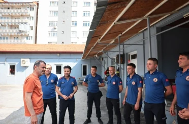 Başkan Çavuşoğlu’ndan bayram mesaisindeki personele ve hastalara ziyaret 
