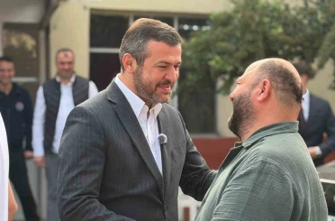 Başkan Çetinkaya belediye personeliyle bayramlaştı 