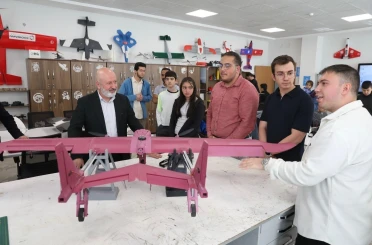 Başkan Çolakbayrakdar: "Avrupa’dan gelen öğrencilerin hayran kaldığı bir merkez oluşturduk" 