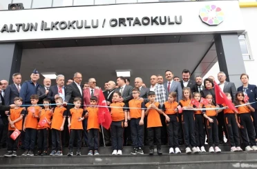 Başkan Çolakbayrakdar: "Eğitime yapılan yatırım, geleceğe yapılan yatırımdır" 