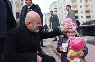 Başkan Çolakbayrakdar: "Soğuk günlerde gönülleri ısıtıyoruz" 