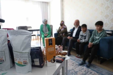 Başkan Çolakbayrakdar: Türkiye’de ilklere imza atan çalışmalarla model oluyoruz" 