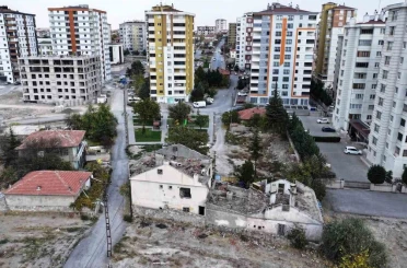 Başkan Çolakbayrakdar: "Uğurevler’de geleceğin modern mahallesini inşa ediyoruz" 