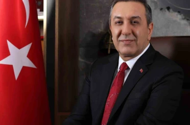 Başkan Dere çocukların bayramını kutladı 