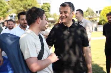 Başkan Doğan gençlerle buluştu: Petek Genç’te samimi sohbet 
