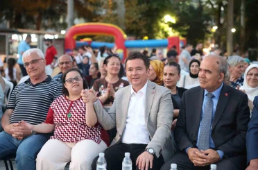Başkan Erkan Aydın şenlik coşkusuna ortak oldu 