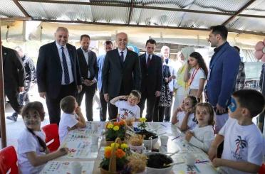 Başkan Faruk Özlü: "Eğitim bizim birinci önceliğimiz" 