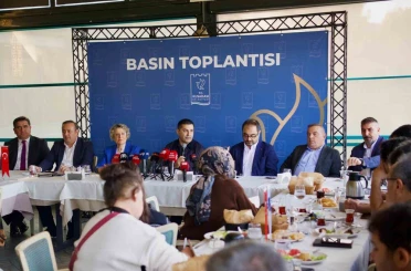 Başkan Günel mezarlık ve ilaçlama hizmetleriyle ilgili konuştu: ’Teklifimizin arkasındayız’ 