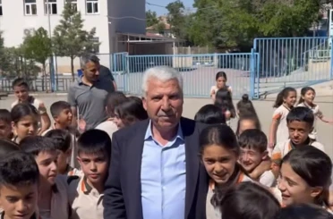 Başkan Karamehmetoğlu’ndan eğitime destek 