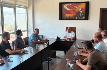 Başkan Özel, merkez mahalle muhtarlarının taleplerini dinledi 