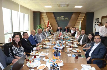 Başkan Şadi Özdemir sanayicilerle buluştu 