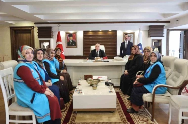 Başkan Sekmen: "Hayırlı hizmetlerin her zaman destekçisiyiz" 