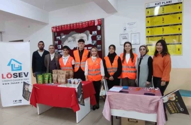Başkan Tekin çocuklarla bir araya geldi 