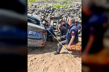 Batman-Diyarbakır karayolunda feci kaza: 1 ölü, 2 yaralı 