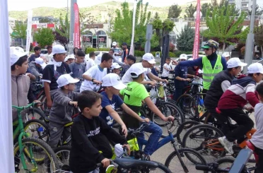 Batman’da bahar coşkusu: Doğa, spor ve müzik bir arada 