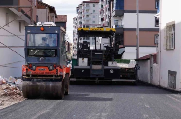 Battalgazi’de asfalt çalışmaları sürüyor 