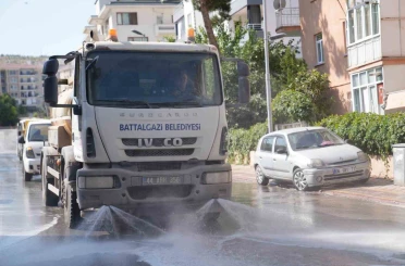 Battalgazi’de temizlik çalışmaları sürüyor 