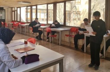 Bayburt Lisesinde hatiplik yarışması düzenlendi 