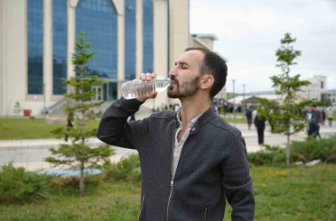Bayburtlu genç AYT’ye yine okunmuş suyla geldi: "Kerameti sadece suya bağlamamak lazım" 