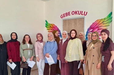 Bayburt’ta anne adaylarına sağlıklı gebelik eğitimi verildi 