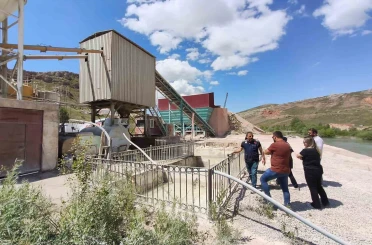 Bayburt’ta hazır beton tesislerine çevre denetimi 