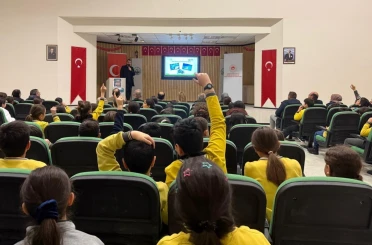 Bayburt’ta sıfır atık için öğrenci ve velilere eğitim verildi 