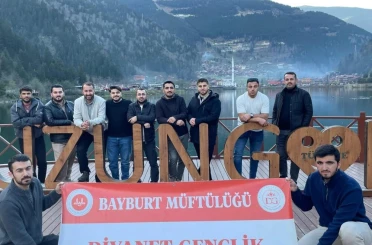 Bayburt’ta üniversite öğrencilerine yönelik tarih ve kültür gezisi düzenlendi 