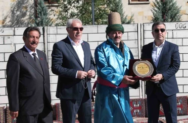 Bayburt’ta yılın ahisi Osman Kodan oldu 