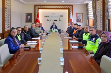 Bayburt’un ulaşım sorunları ve trafik tedbirleri toplantıda görüşüldü 