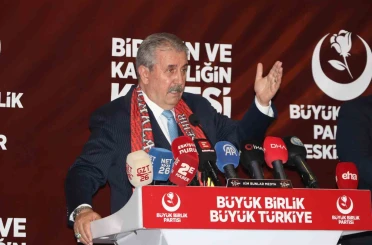 BBP Genel Başkanı Destici: "Böyle giderse, nüfusumuz 50 milyonun altına düşer" 