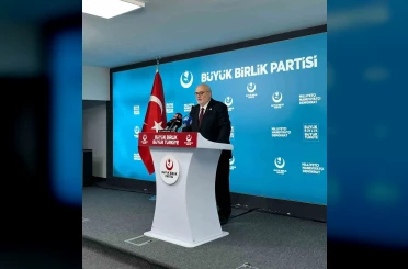 BBP Genel Sekreteri Yelis: "Milletimize 33 yıldır hizmet etmiş olmanın verdiği gurur ve mutluluğu yaşıyoruz" 