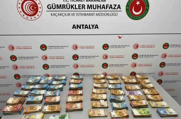 Bebek bezleri içerisine gizlenmiş 20 milyon liradan fazla nakit para ele geçirildi 