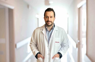"Bebeklere yeni besinler 2-3 gün arayla sabahları verilmeli" 