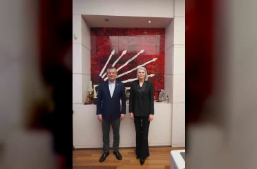 Belediye Başkanı Subaşı Genel Başkan Özgür Özel ile bir araya geldi 