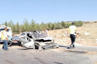 Belediye başkanının makam şoförü, trafik kazasında hayatını kaybetti 