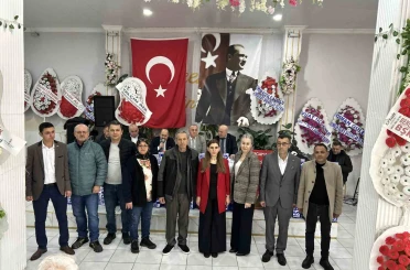 Bergama’nın ilk kadın Kahveciler Odası Başkanı Melek Tok Bilir oldu 
