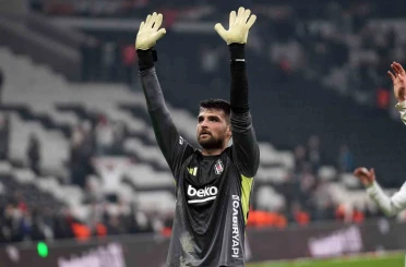 Beşiktaş’ta Ersin Destanoğlu ile yollar ayrıldı 