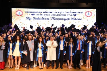BEUN’da genç doktorlar meslek hayatına uğurlandı 