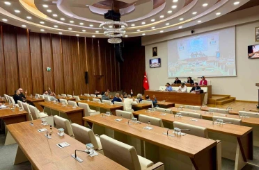 Beykoz Meclisi’nde CHP sıraları boş kaldı 