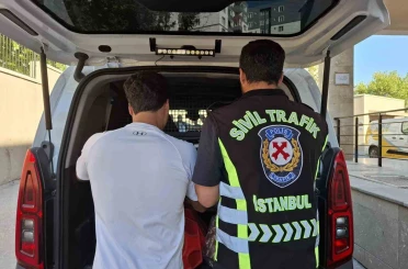 Beylikdüzü’nde aracı durdurup saldıran sürücüye 180 bin lira ceza: Ehliyetine el konuldu 