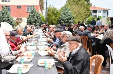 Beylikova’da yağmur ve şükür duası yapıldı 