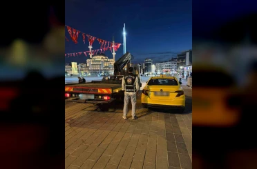 Beyoğlu’nda aracına turisti aldıktan sonra taksimetre açmayan şoföre 141 bin lira para cezası 